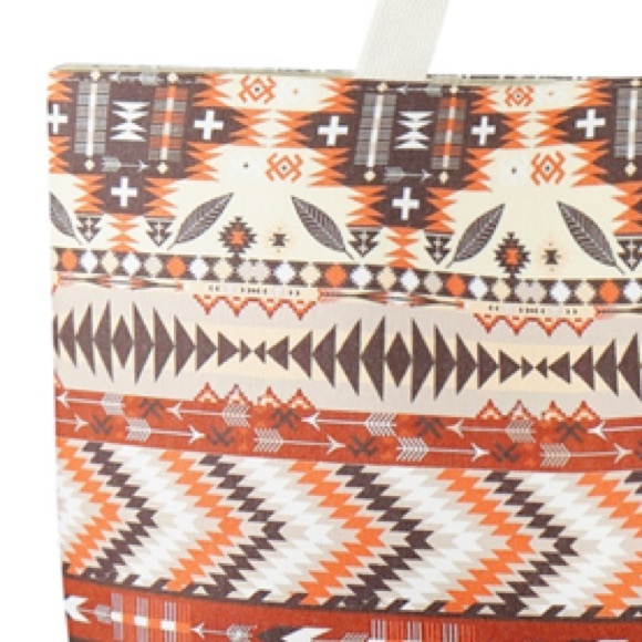AZTEC PATTERN TOTE BAG, New! 🌵 - Picture 8 of 11